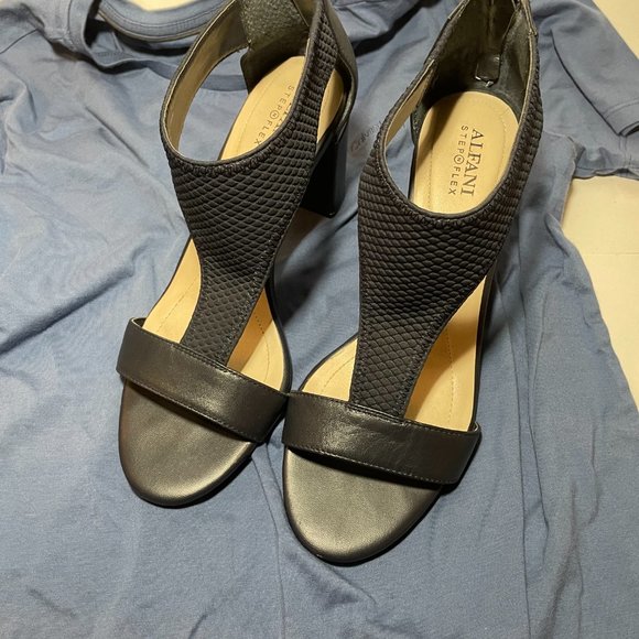 Alfani Shoes - Alfani Womens Step N Flex Foxxii Sandal Block Heel Shoes Blue Leather Size 9.5